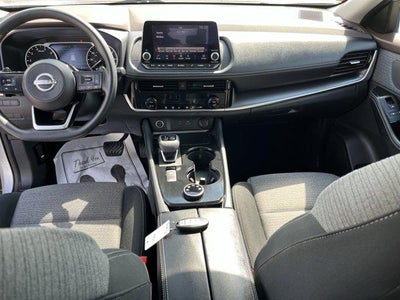 2022 Nissan Rogue AWD SV