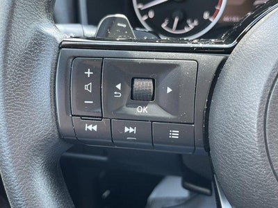 2022 Nissan Rogue AWD SV