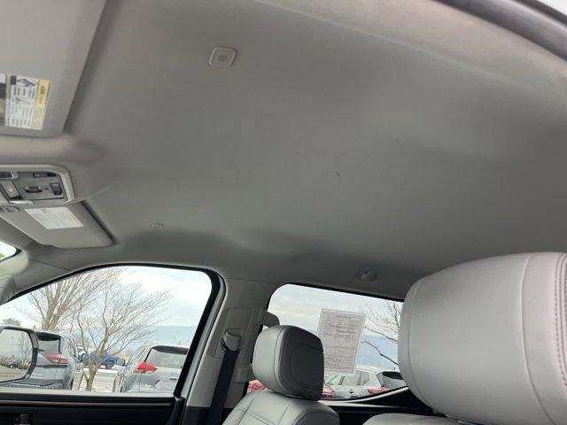 2023 Toyota Tundra 4WD 4WD SR5 CrewMax 5.5' Bed (SE)