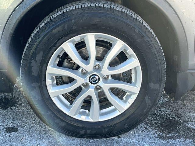 2018 Nissan Rogue AWD SV