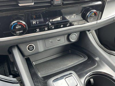 2021 Nissan Rogue AWD SV