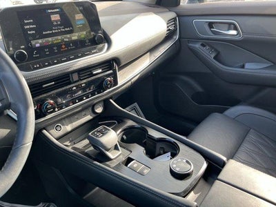 2023 Nissan Rogue AWD Platinum