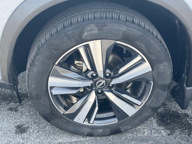 2023 Nissan Rogue AWD Platinum *Ltd Avail*