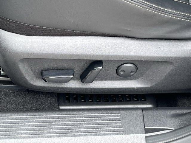 2023 Nissan Rogue AWD Platinum