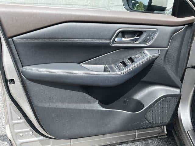 2023 Nissan Rogue AWD Platinum