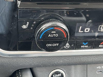 2023 Nissan Rogue AWD Platinum