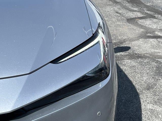 2024 Toyota Prius XLE AWD (Natl)