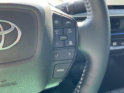 2024 Toyota Prius XLE AWD (Natl)