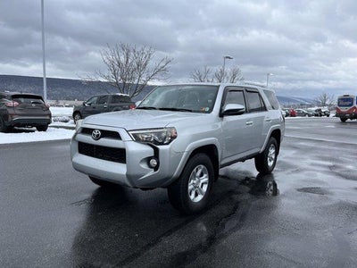 2017 Toyota 4Runner SR5 Premium 4WD (Natl)
