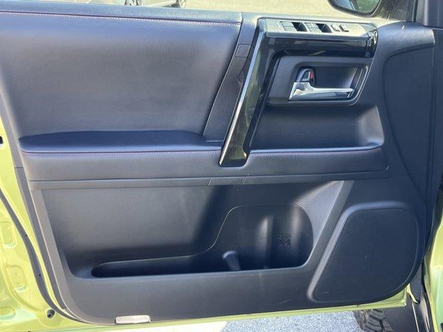 2022 Toyota 4Runner TRD Pro 4WD (Natl)