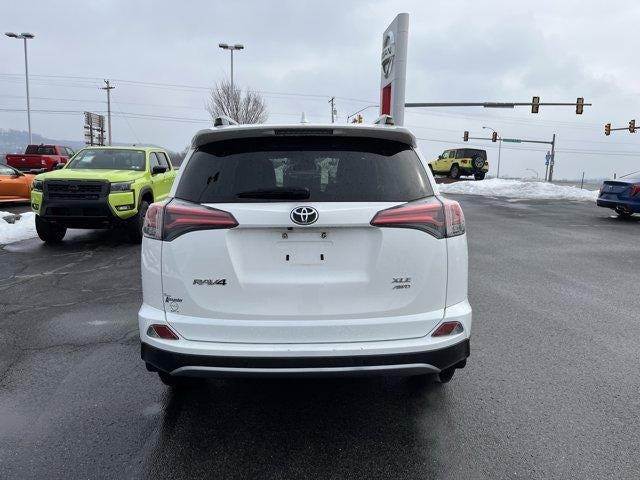2018 Toyota RAV4 XLE AWD (Natl)