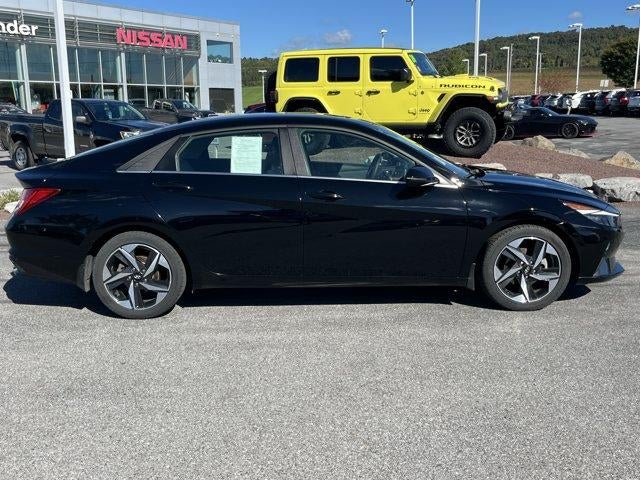 2022 Hyundai ELANTRA Limited IVT