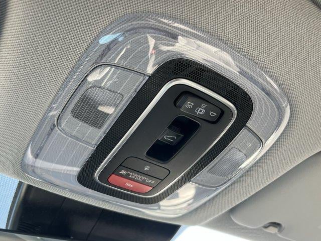 2022 Hyundai ELANTRA Limited IVT