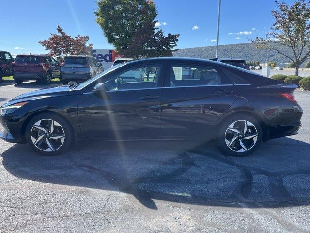 2022 Hyundai ELANTRA Limited IVT