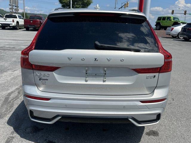 2025 Volvo XC60 B5 AWD Plus