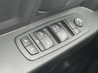 2018 RAM 1500 Express 4x4 Quad Cab 6'4" Box