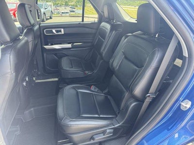 2022 Ford Explorer XLT 4WD