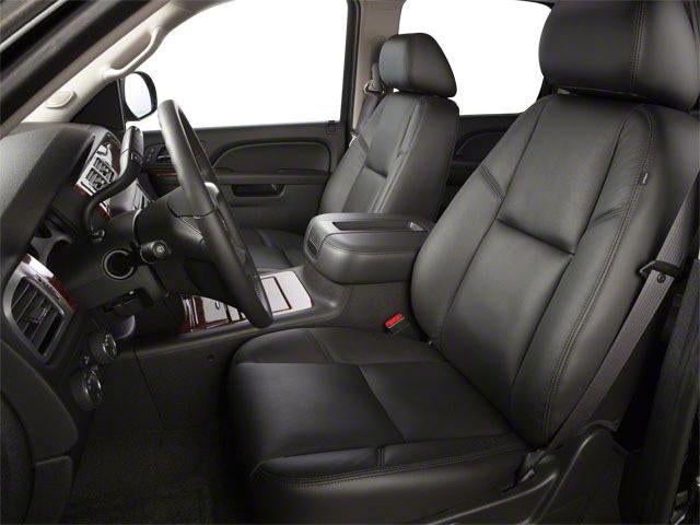 2010 Chevrolet Suburban 4WD 4dr 1500 LT