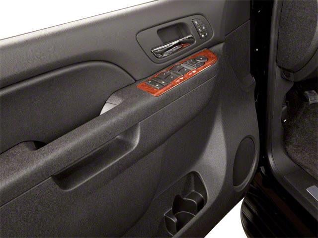 2010 Chevrolet Suburban 4WD 4dr 1500 LT