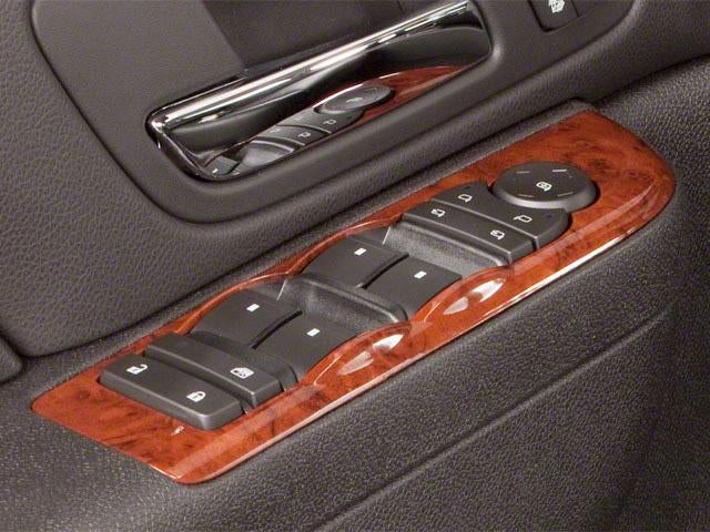 2010 Chevrolet Suburban 4WD 4dr 1500 LT