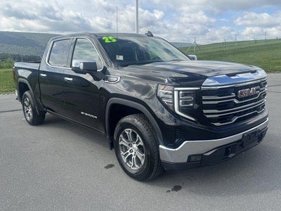 2025 GMC Sierra 1500 Crew Cab Short Box 4-Wheel Drive SLT