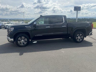 2025 GMC Sierra 1500 Crew Cab Short Box 4-Wheel Drive SLT