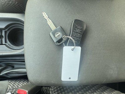 2016 Nissan Frontier 4WD King Cab Auto SV