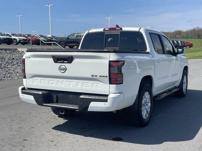 2022 Nissan Frontier Crew Cab 4x4 SV Auto