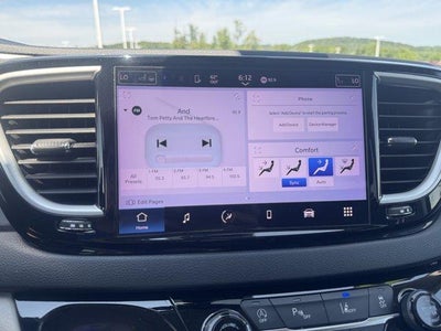 2023 Chrysler Pacifica Touring L FWD