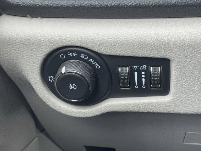 2024 Chrysler Pacifica Touring L FWD