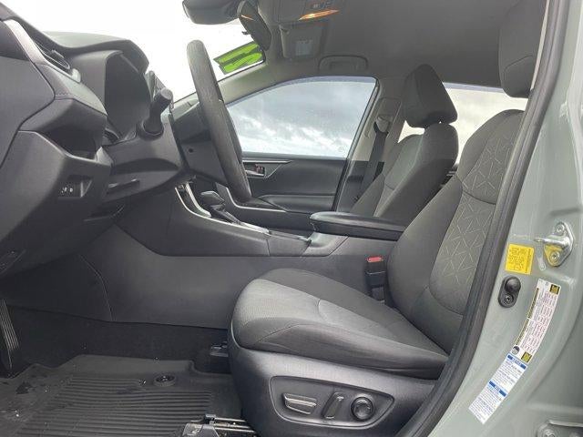 2021 Toyota RAV4 XLE AWD (Natl)