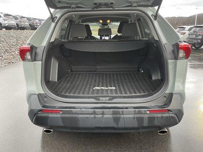 2021 Toyota RAV4 XLE AWD (Natl)