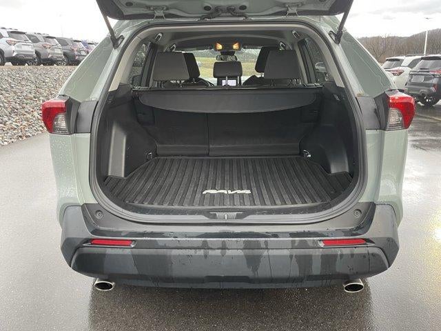 2021 Toyota RAV4 XLE AWD (Natl)