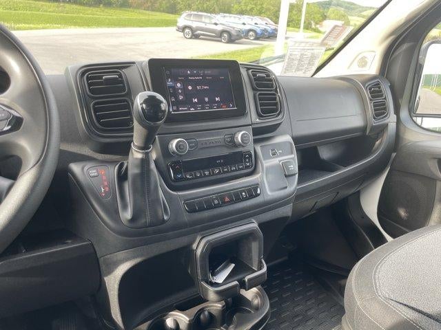 2025 RAM ProMaster Cargo Van Tradesman 2500 Low Roof 136" WB w/Pass Seat