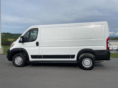 2025 RAM ProMaster Cargo Van Tradesman 2500 Low Roof 136" WB w/Pass Seat