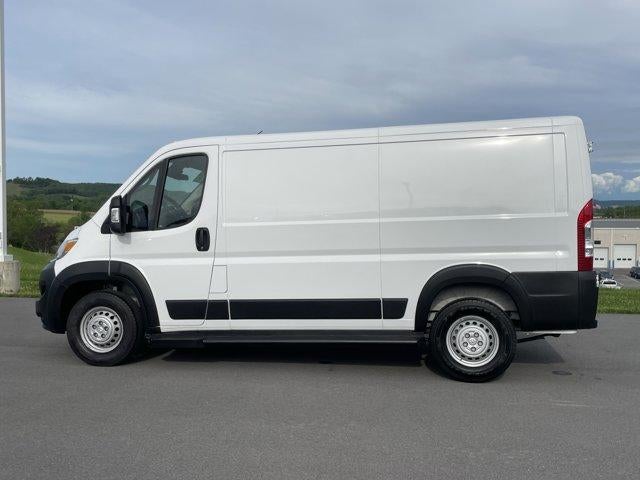 2025 RAM ProMaster Cargo Van Tradesman 2500 Low Roof 136" WB w/Pass Seat
