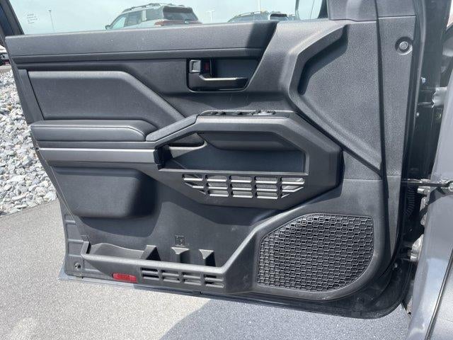 2025 Toyota Tacoma 4WD 4WD SR5 Double Cab 5' Bed AT (GS)