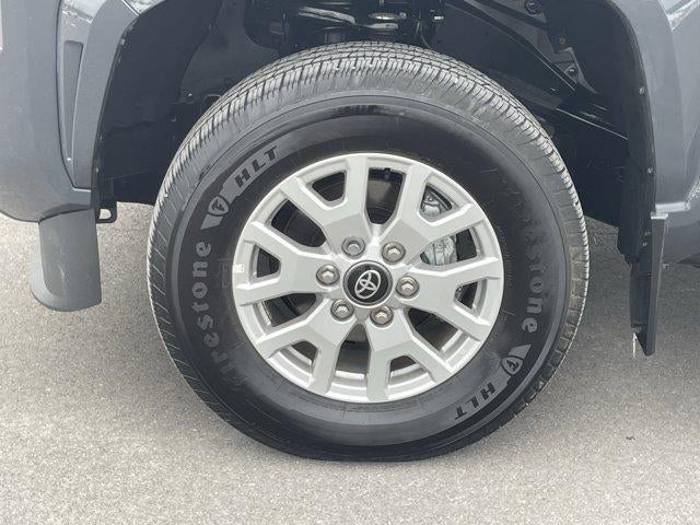 2024 Toyota Tacoma 4WD 4WD SR5 Double Cab 5' Bed AT (GS)