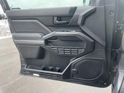 2024 Toyota Tacoma 4WD 4WD SR5 Double Cab 5' Bed AT (GS)