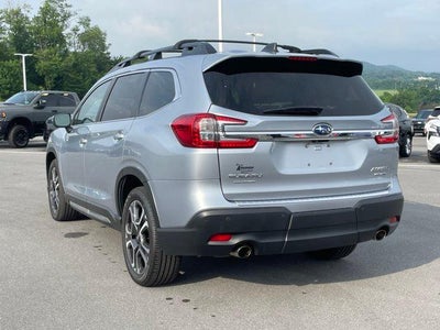 2023 Subaru Ascent Limited 8-Passenger