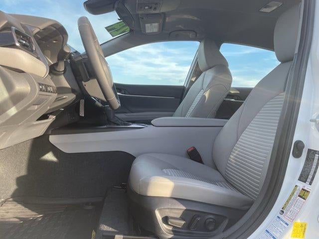 2024 Toyota Camry SE Auto AWD (Natl)