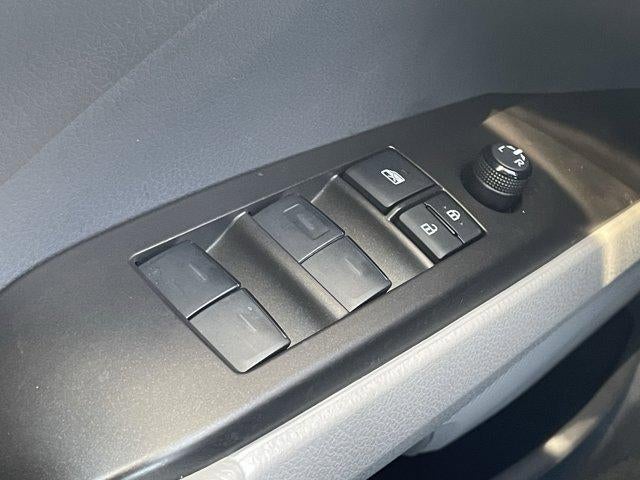 2024 Toyota Camry SE Auto AWD (Natl)