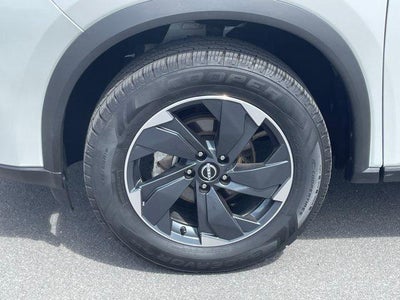 2024 Nissan Rogue AWD SV