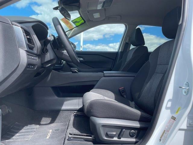 2024 Nissan Rogue AWD SV