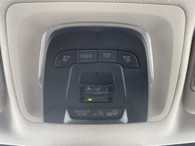 2025 Toyota Corolla LE CVT (Natl)