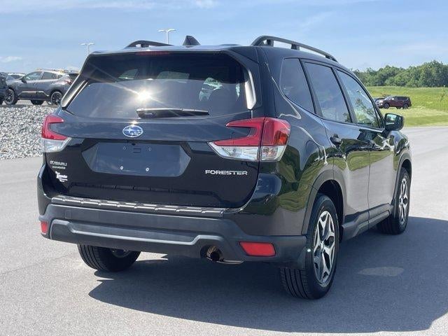 2023 Subaru Forester Premium CVT