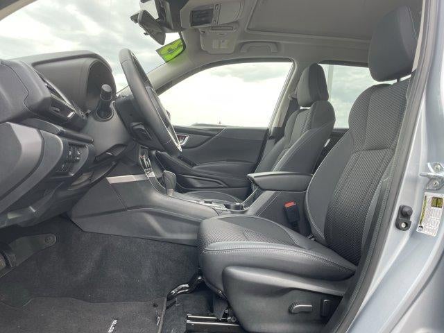 2023 Subaru Forester Premium CVT