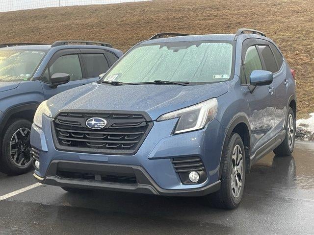 2022 Subaru Forester Premium CVT