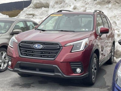 2023 Subaru Forester Premium CVT