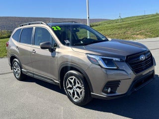 2023 Subaru Forester Premium CVT